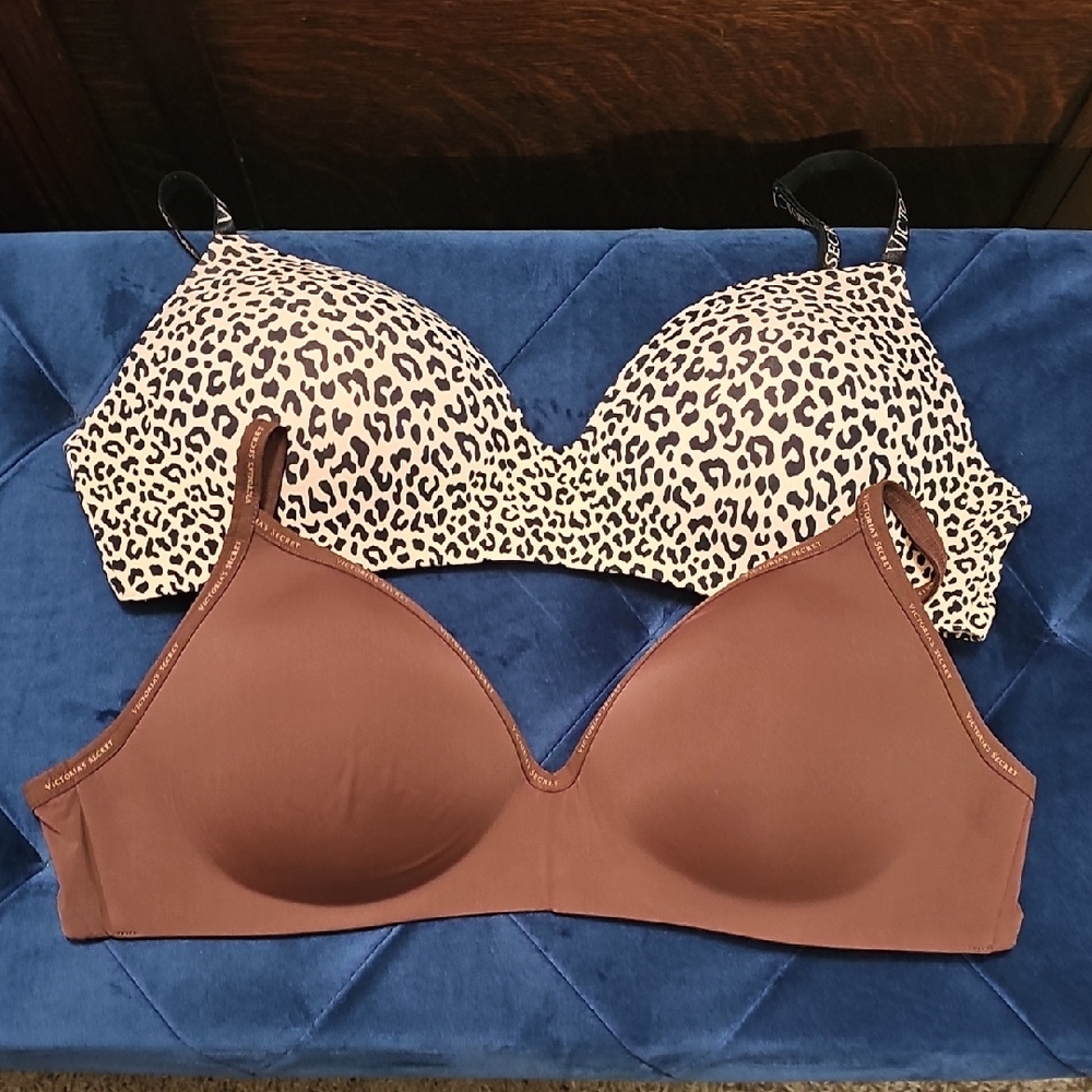 Victoria's Secret Leopard Print and Brown Bra Duo
